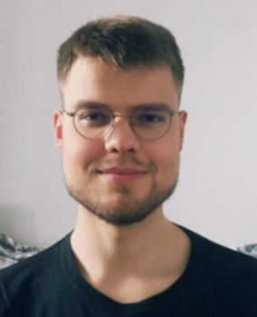 Ваня Карушев