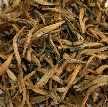 Дянь Хун "Большой золотой бутон"